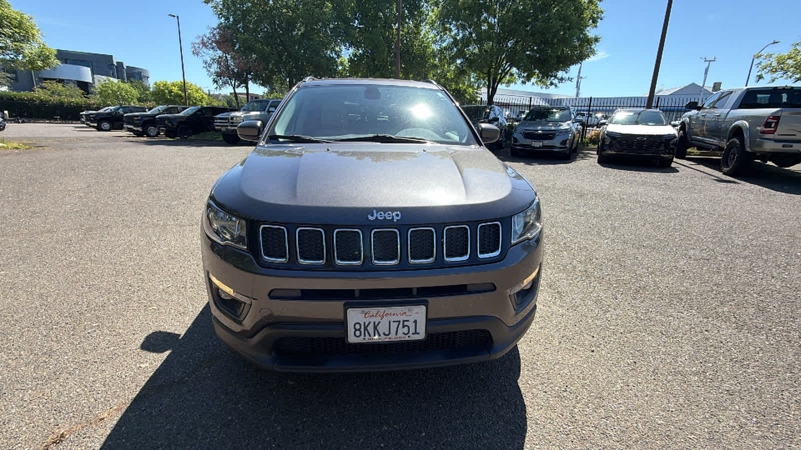 Used 2018 Jeep Compass Latitude with VIN 3C4NJDBB4JT104844 for sale in Redding, CA