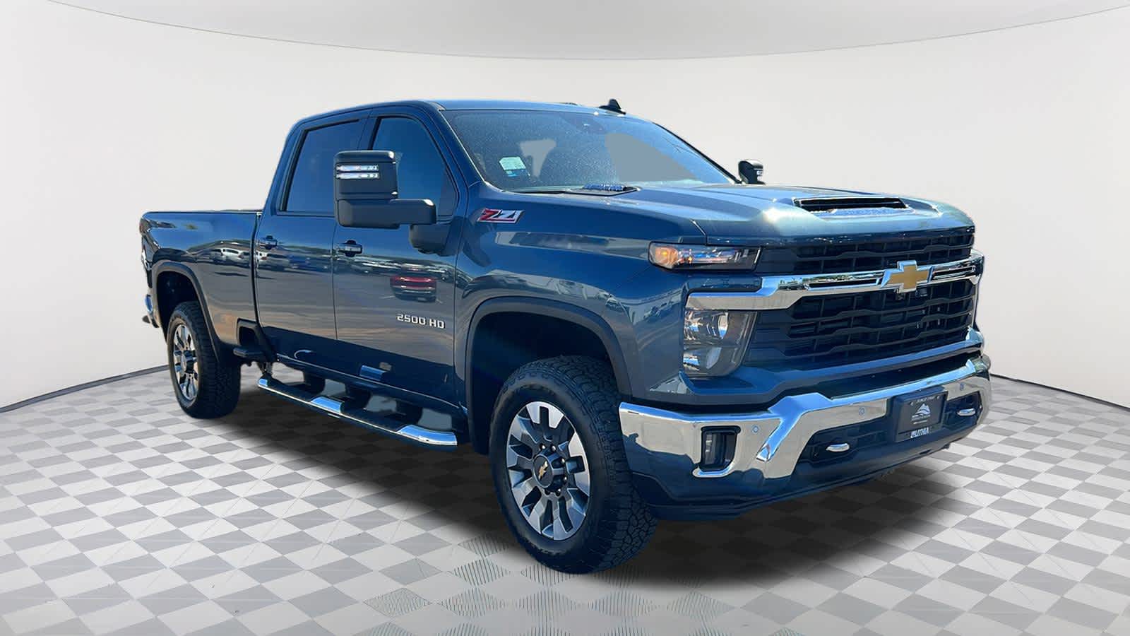 Thumbnail: 2025 Chevrolet Silverado 2500 - 3