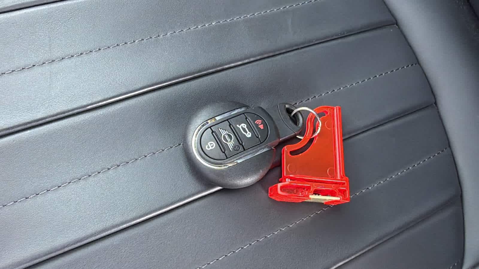 Thumbnail: 2020 MINI Cooper Countryman - 20