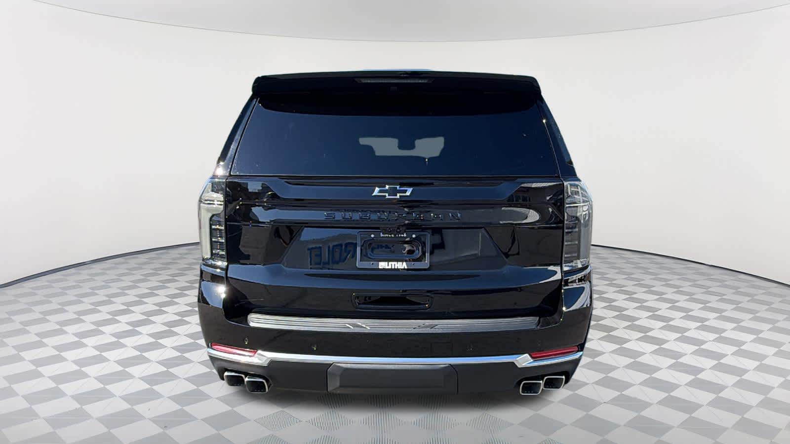 2026 Chevrolet Suburban High Country - Photo 6