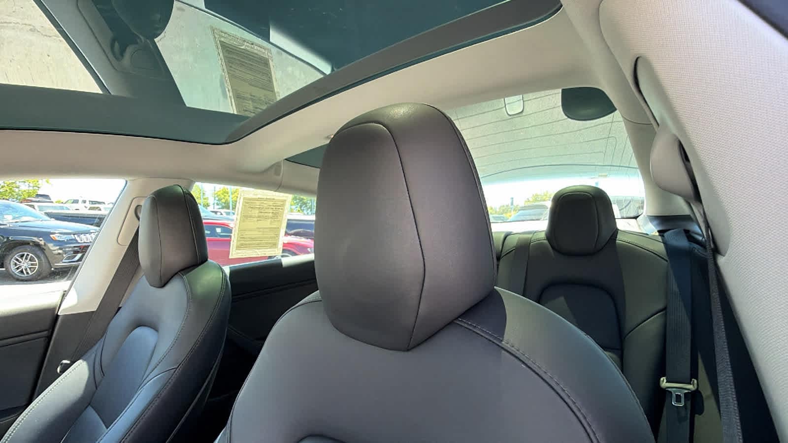 Thumbnail: 2019 Tesla Model 3 - 11