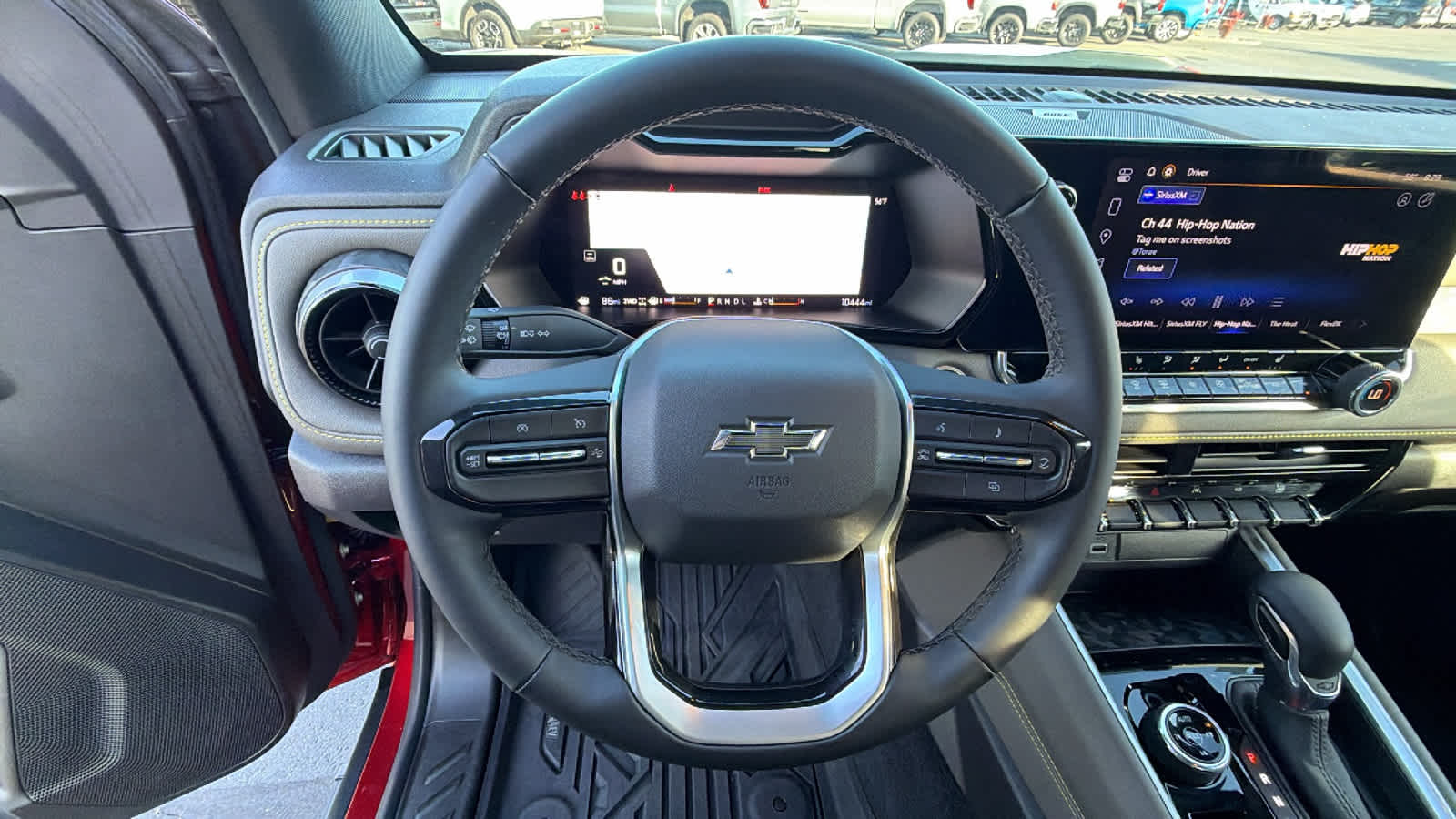 Thumbnail: 2024 Chevrolet Colorado - 18