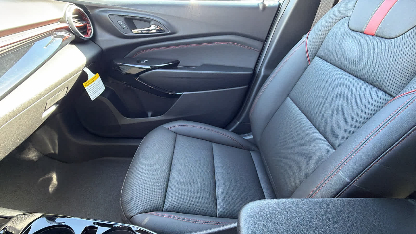 Thumbnail: 2026 Chevrolet Trax - 12