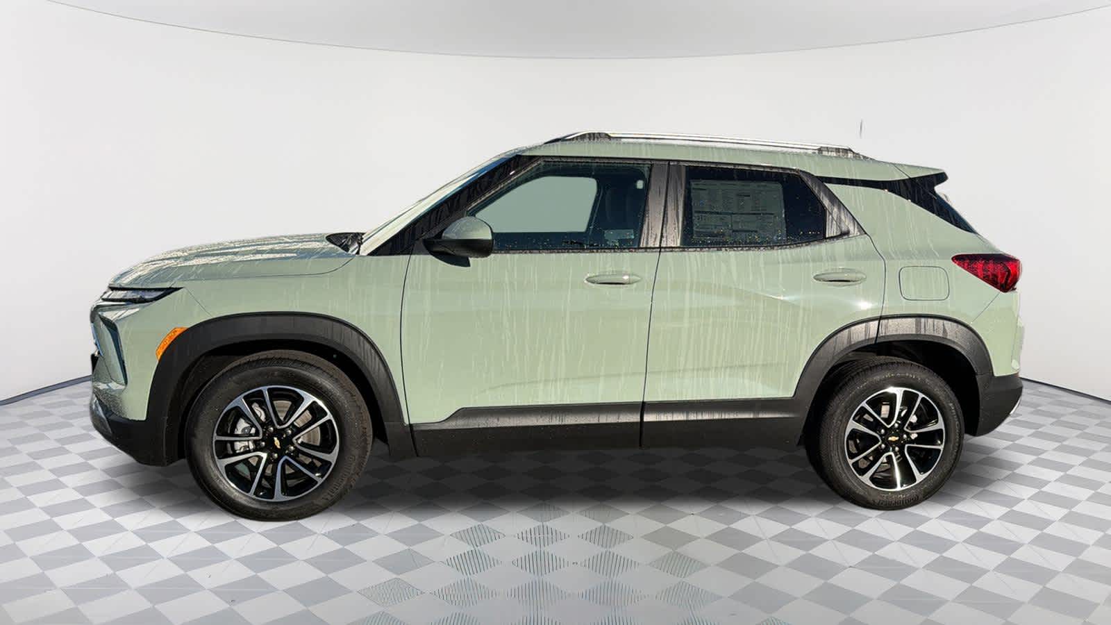 Thumbnail: 2026 Chevrolet TrailBlazer - 8