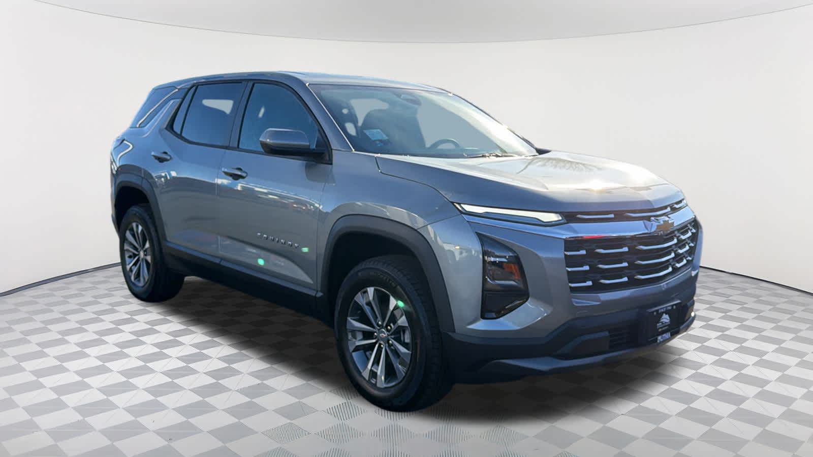Thumbnail: 2026 Chevrolet Equinox - 3