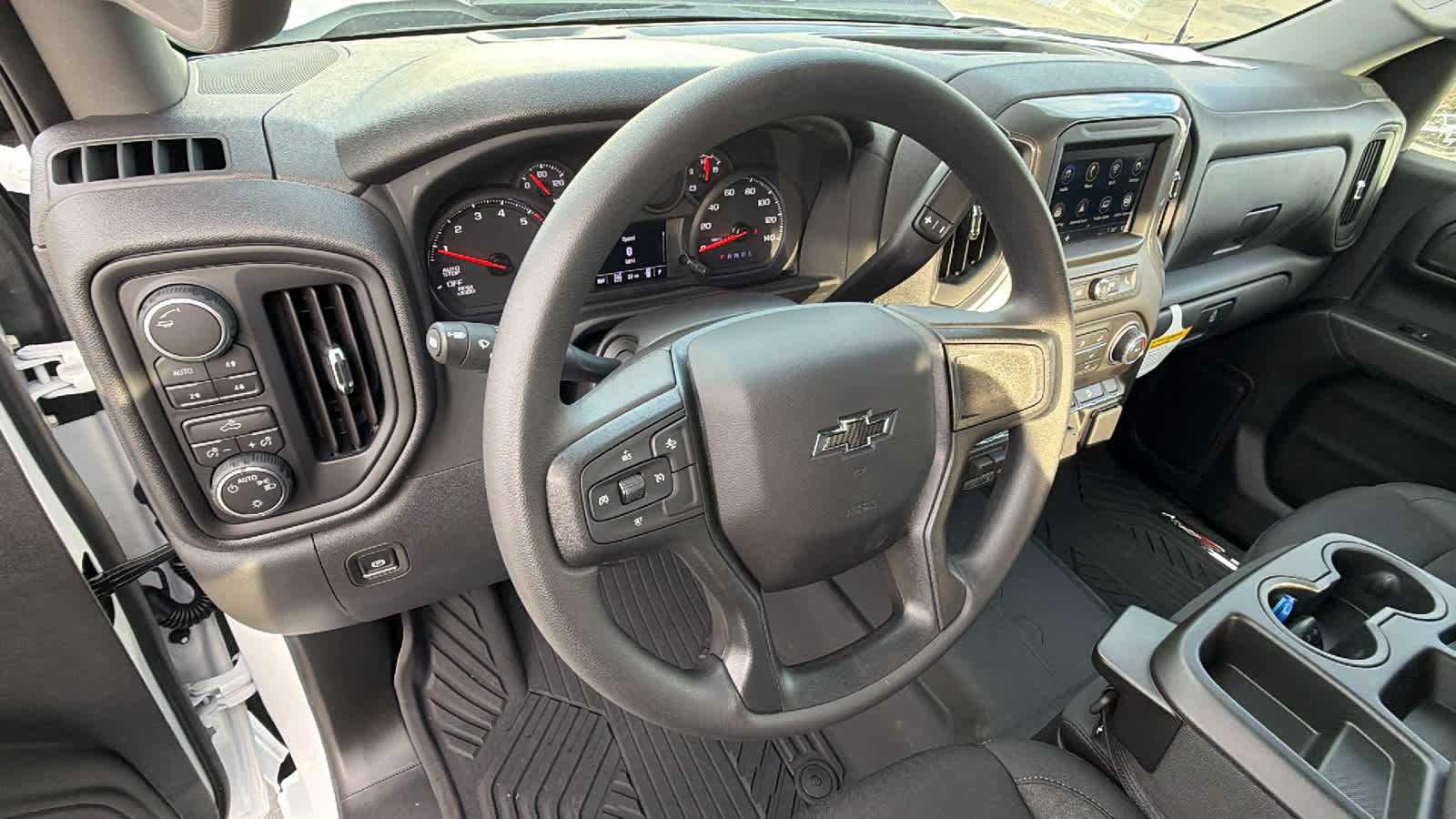 Thumbnail: 2026 Chevrolet Silverado 1500 - 10