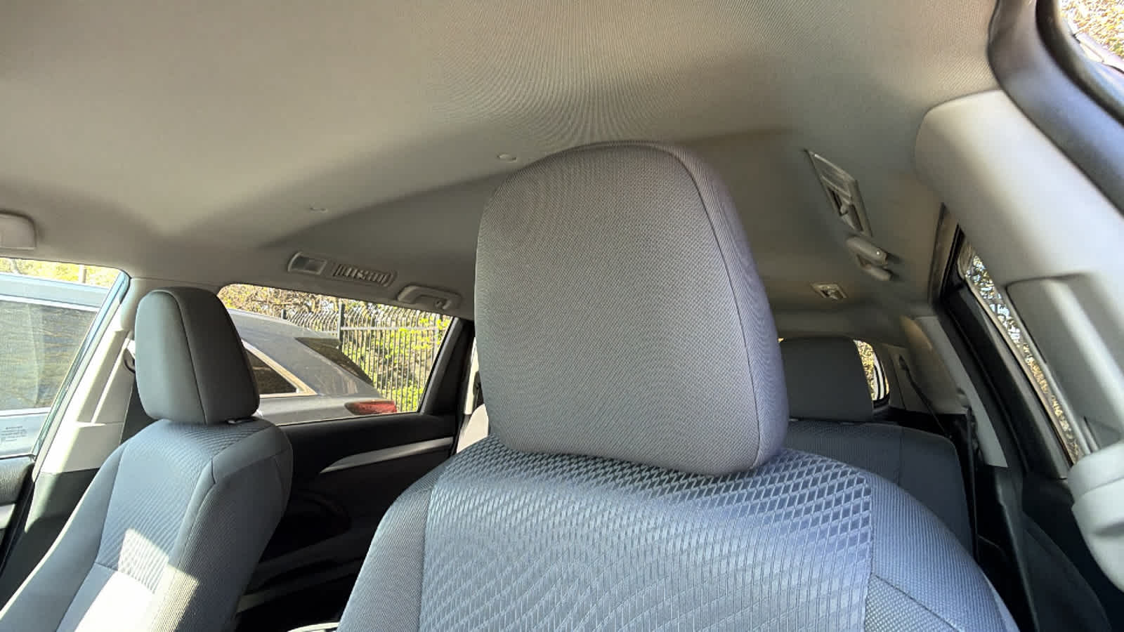 Thumbnail: 2019 Toyota Highlander - 9