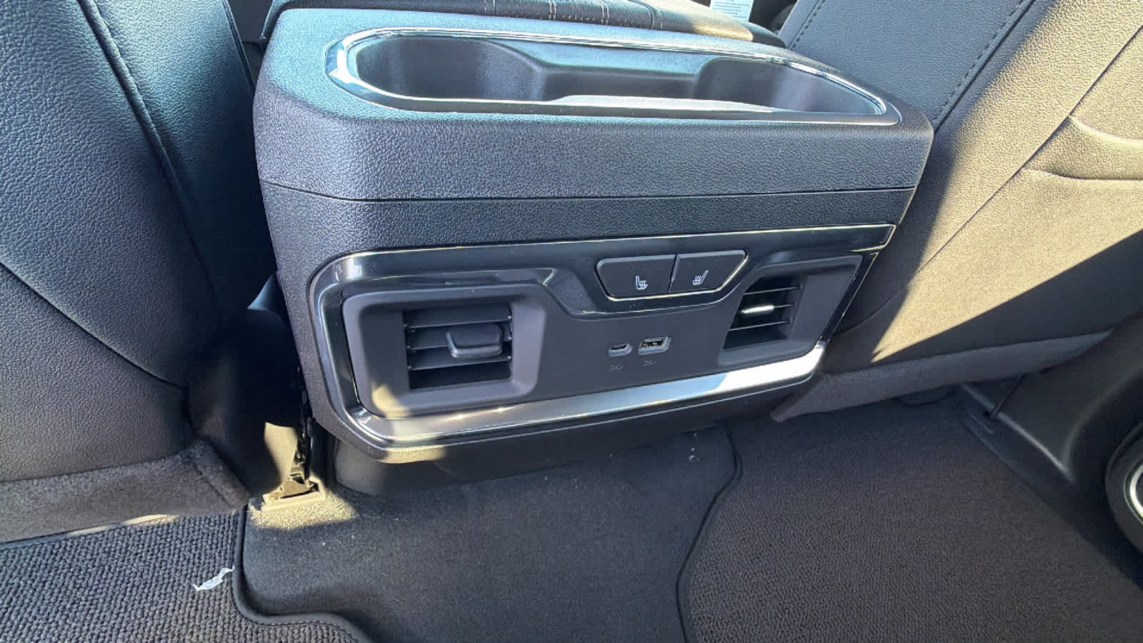 2026 Chevrolet Silverado 1500 High Country - Photo 25