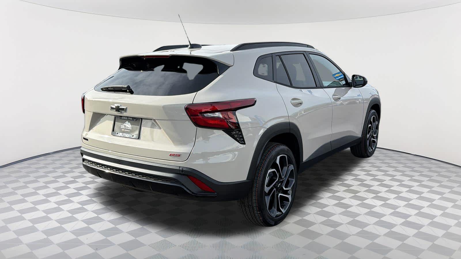 Thumbnail: 2026 Chevrolet Trax - 5