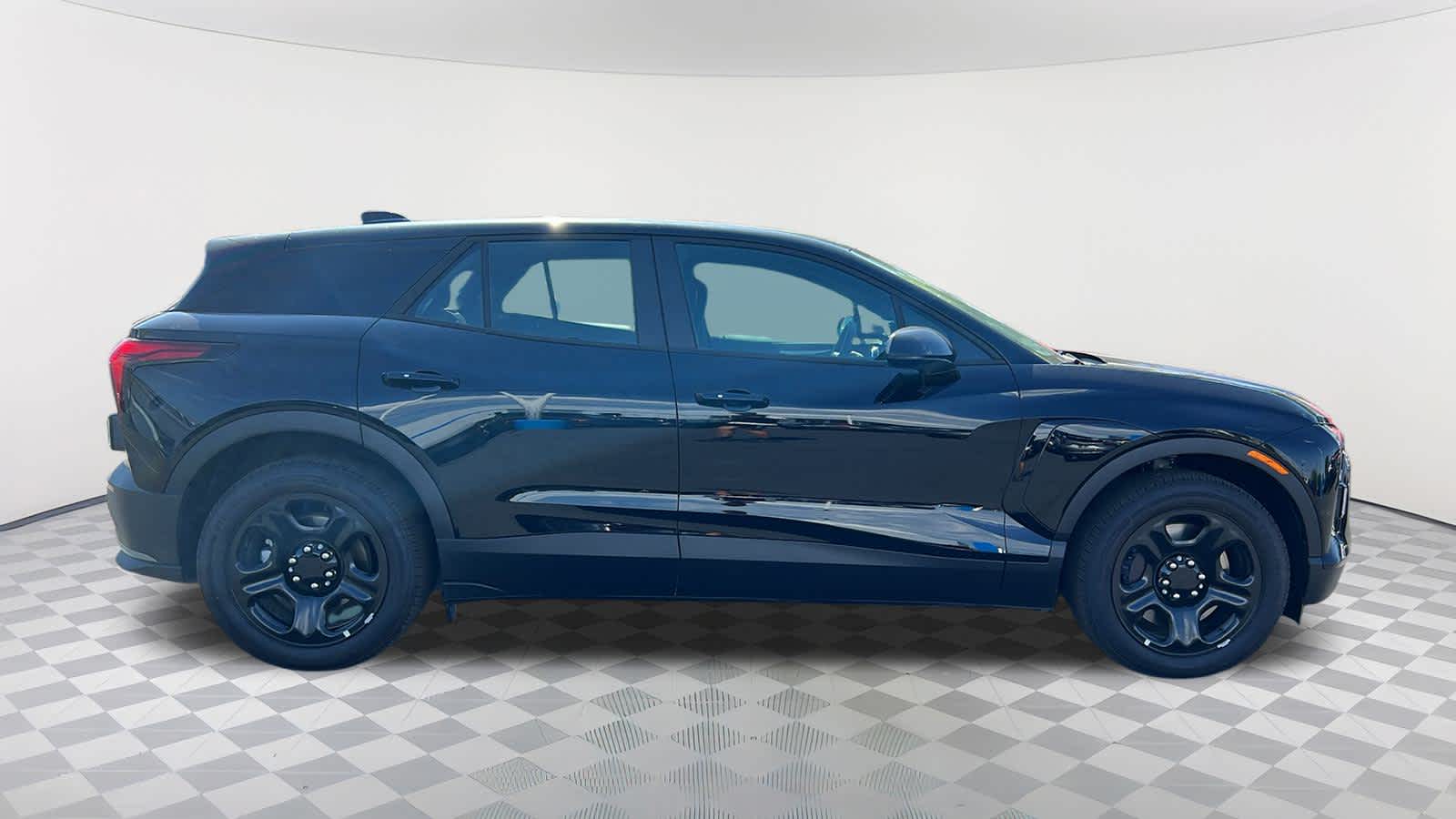 Thumbnail: 2024 Chevrolet Blazer EV - 4