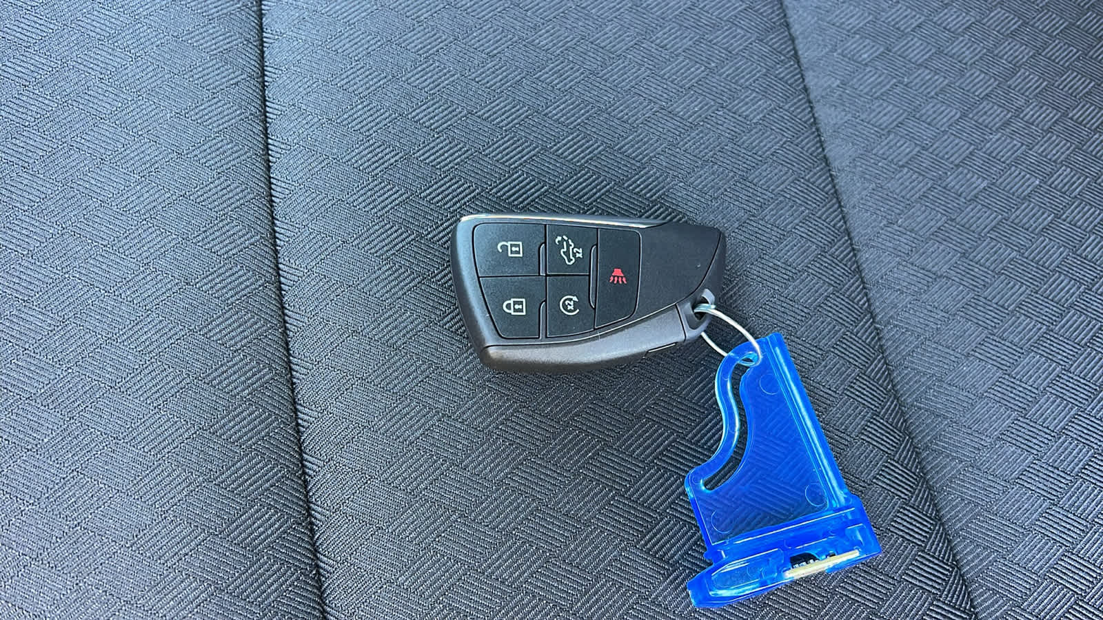 Thumbnail: 2026 Chevrolet Silverado 1500 - 29