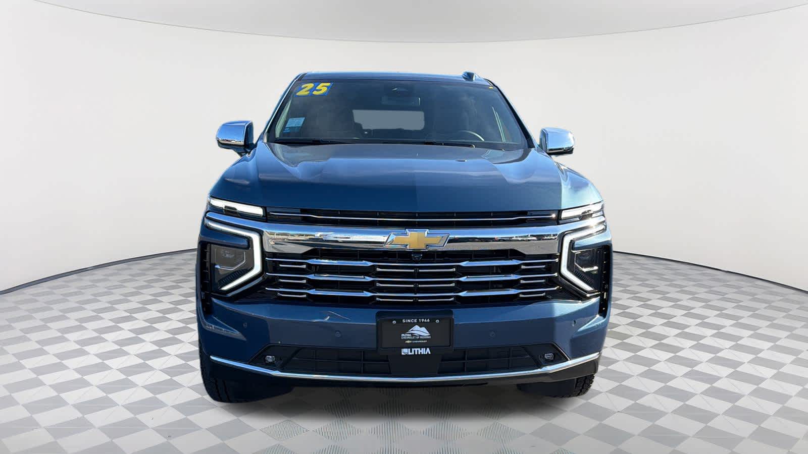 Thumbnail: 2025 Chevrolet Suburban - 2