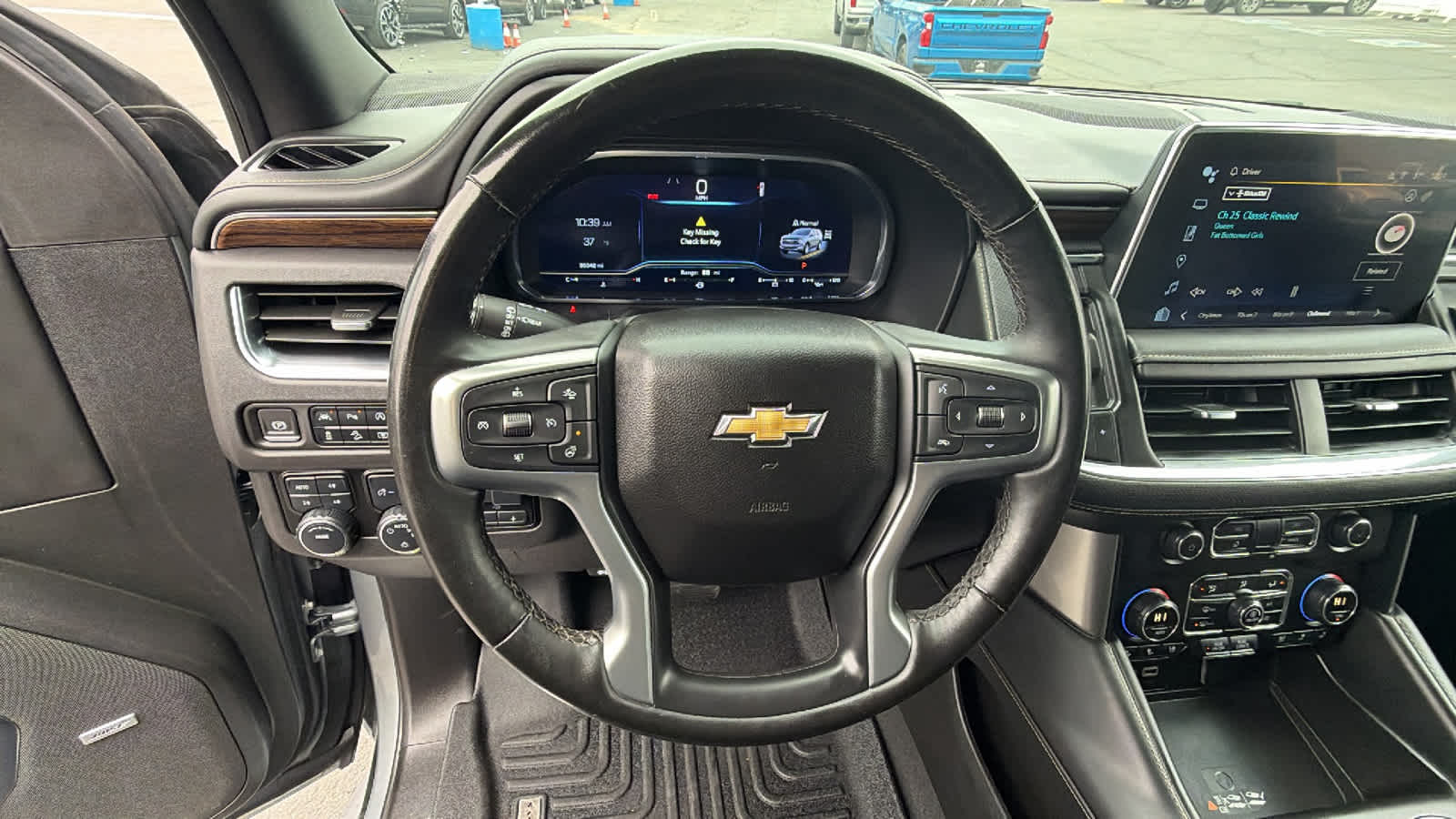 Thumbnail: 2024 Chevrolet Suburban - 18