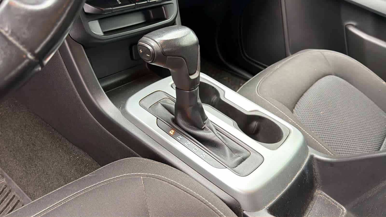 Thumbnail: 2016 Chevrolet Colorado - 12