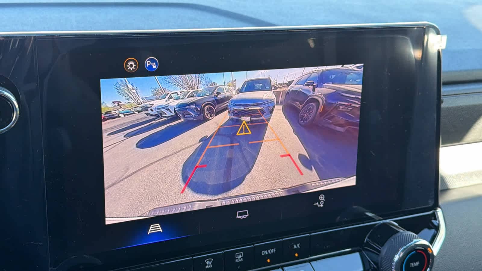 Thumbnail: 2026 Chevrolet Colorado - 16