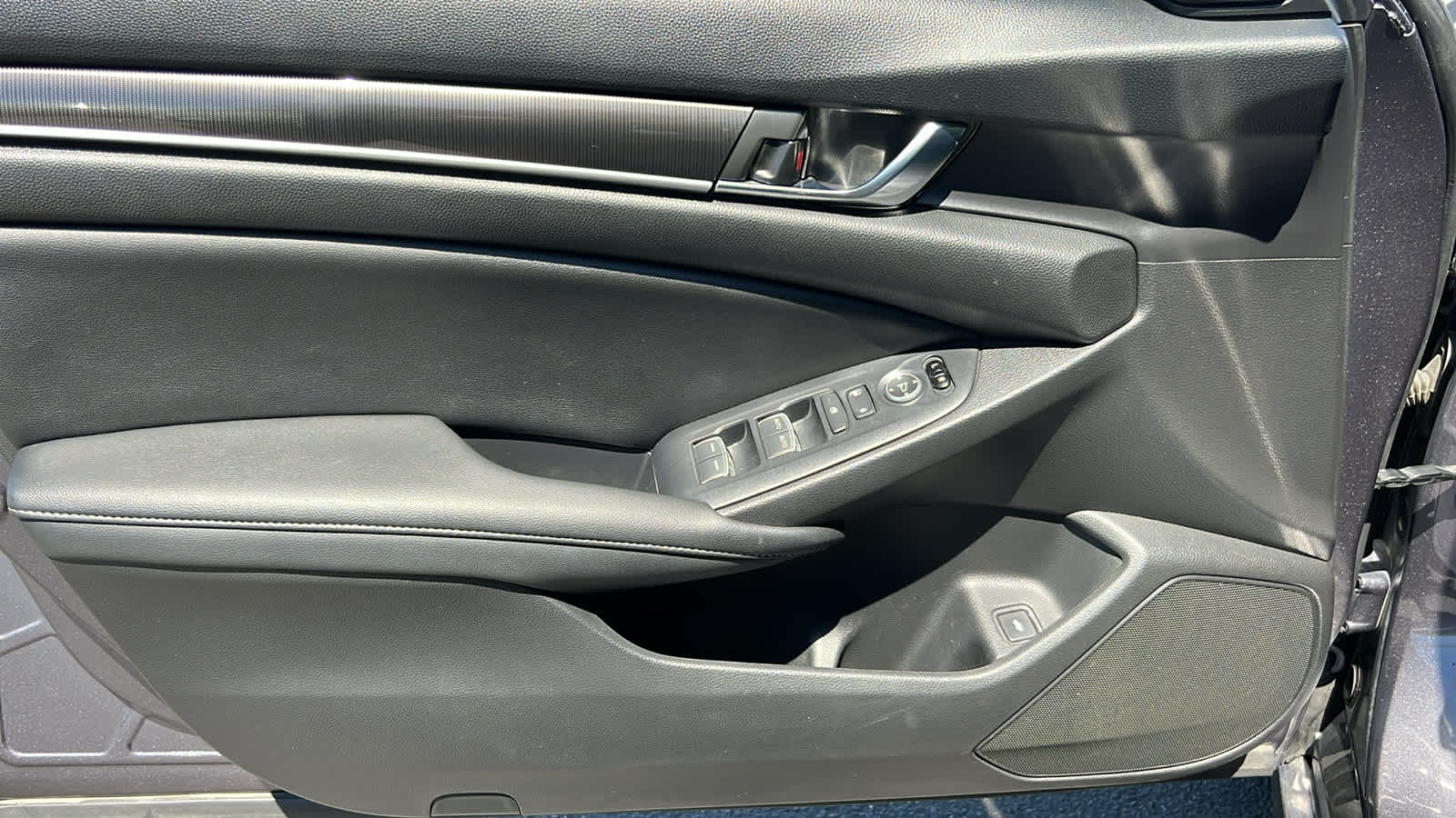 Thumbnail: 2020 Honda Accord - 23