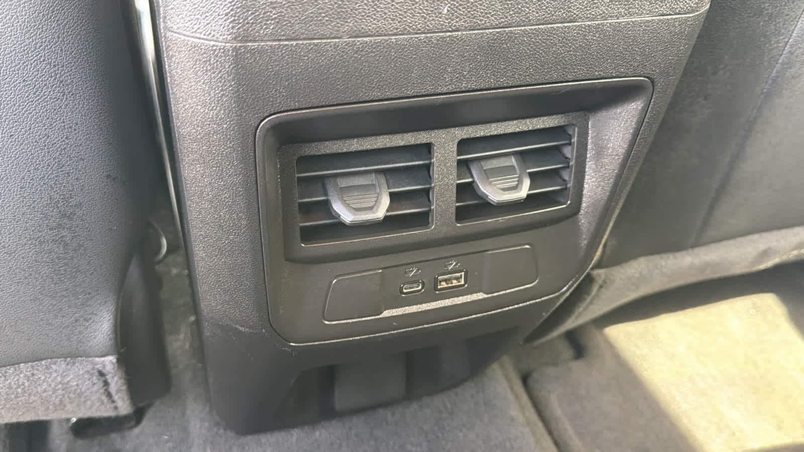2025 Chevrolet Colorado ZR2 - Photo 25