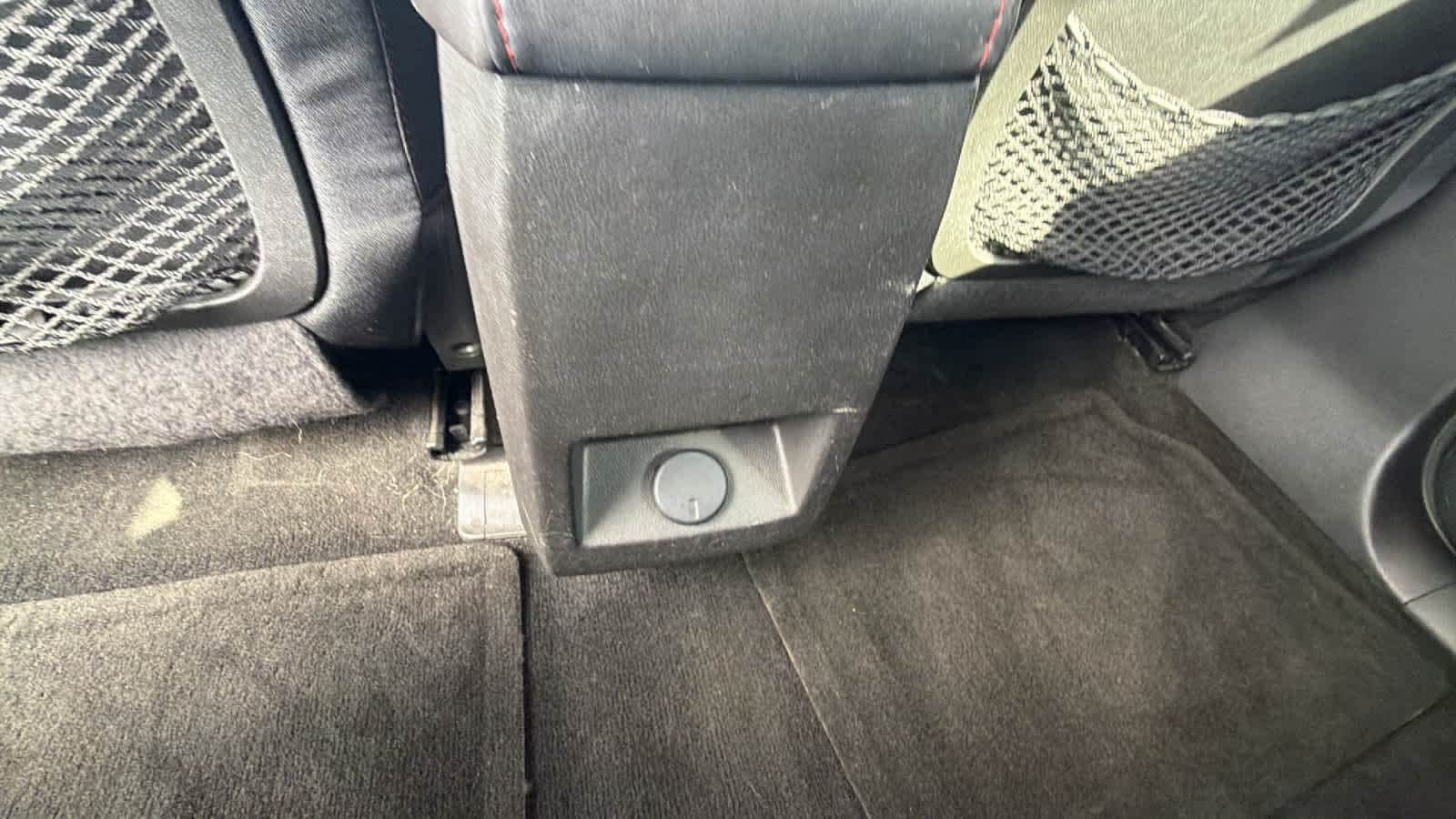 Thumbnail: 2015 Chevrolet Equinox - 25