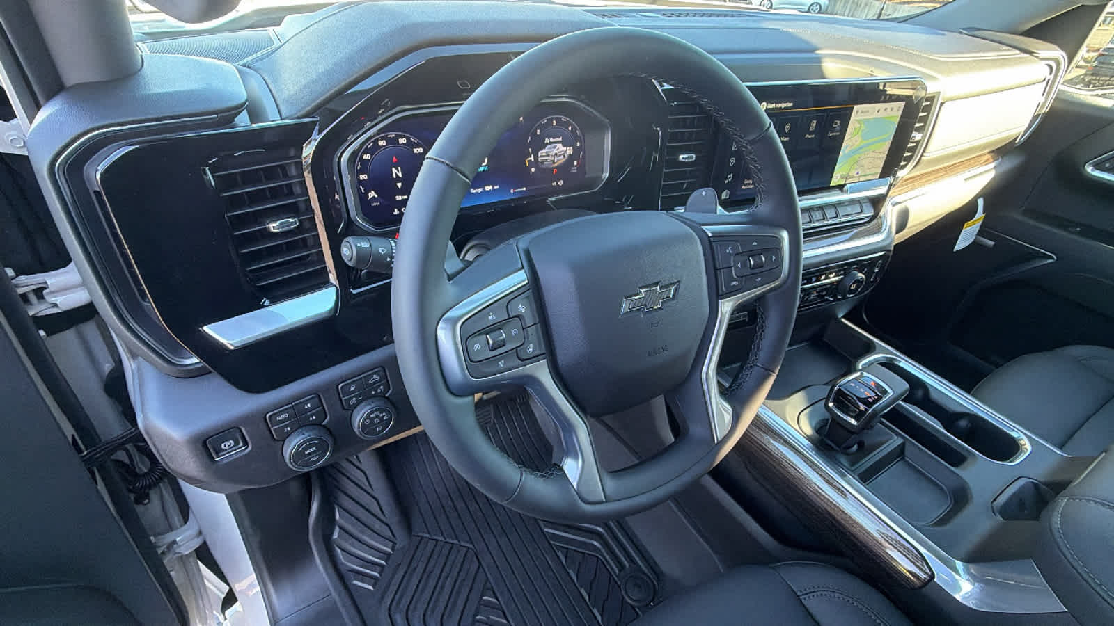 Thumbnail: 2026 Chevrolet Silverado 1500 - 10