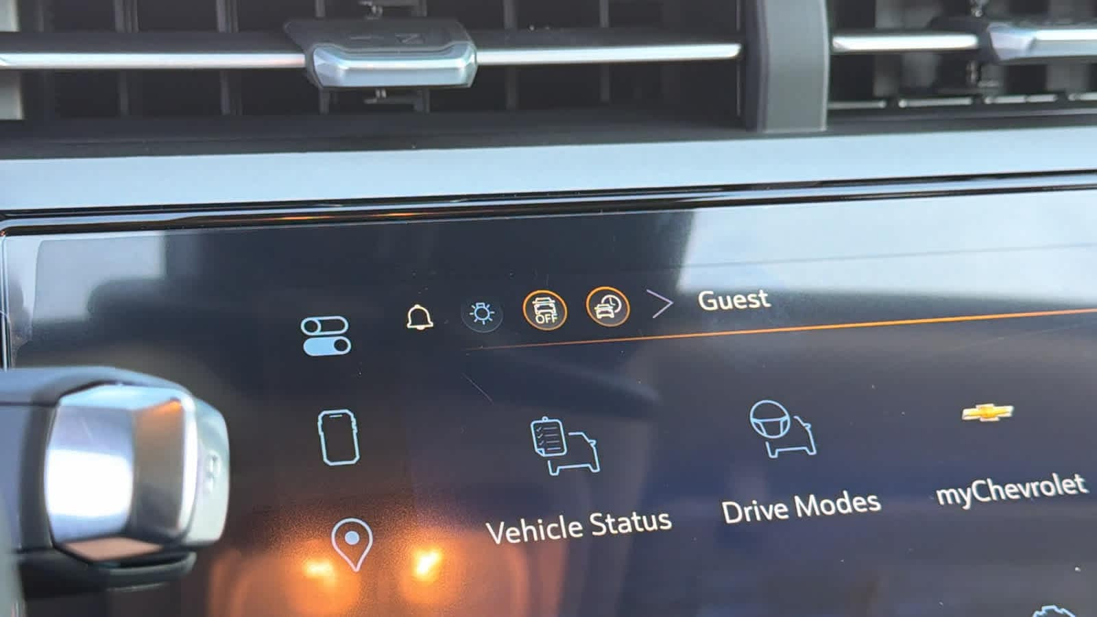 Thumbnail: 2027 Chevrolet Bolt EV - 17