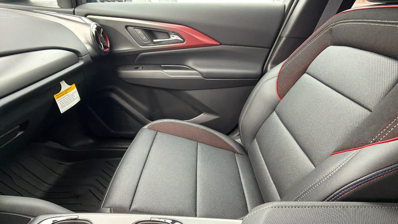 Thumbnail: 2026 Chevrolet Equinox - 12