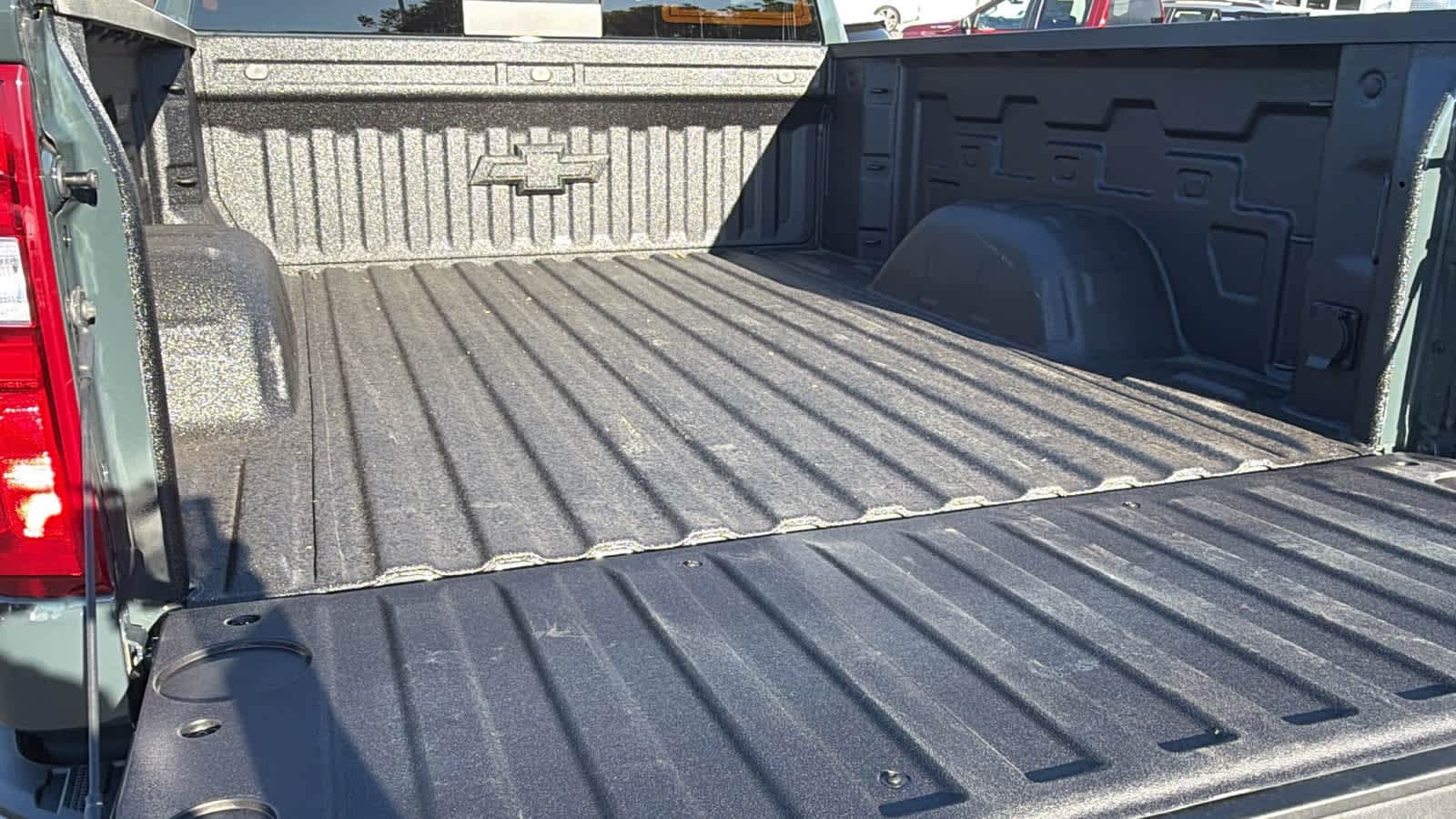 Thumbnail: 2026 Chevrolet Silverado 1500 - 27