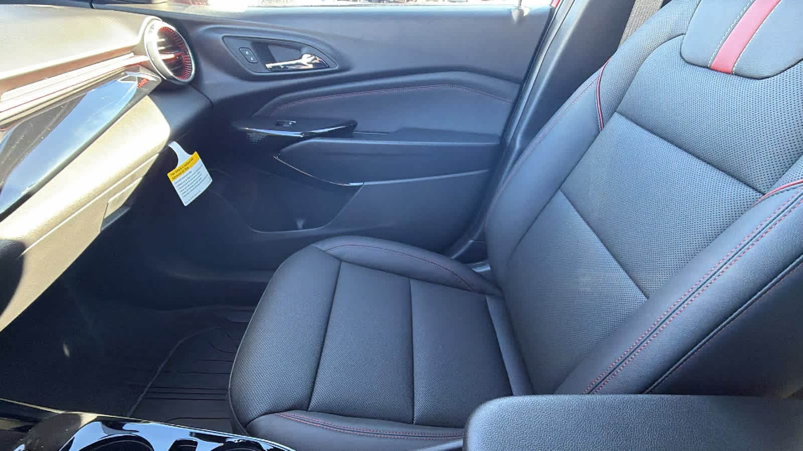 Thumbnail: 2026 Chevrolet Trax - 12