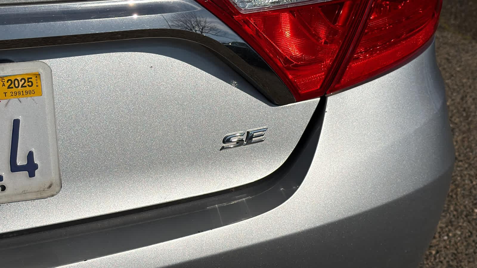 Thumbnail: 2017 Toyota Camry - 19