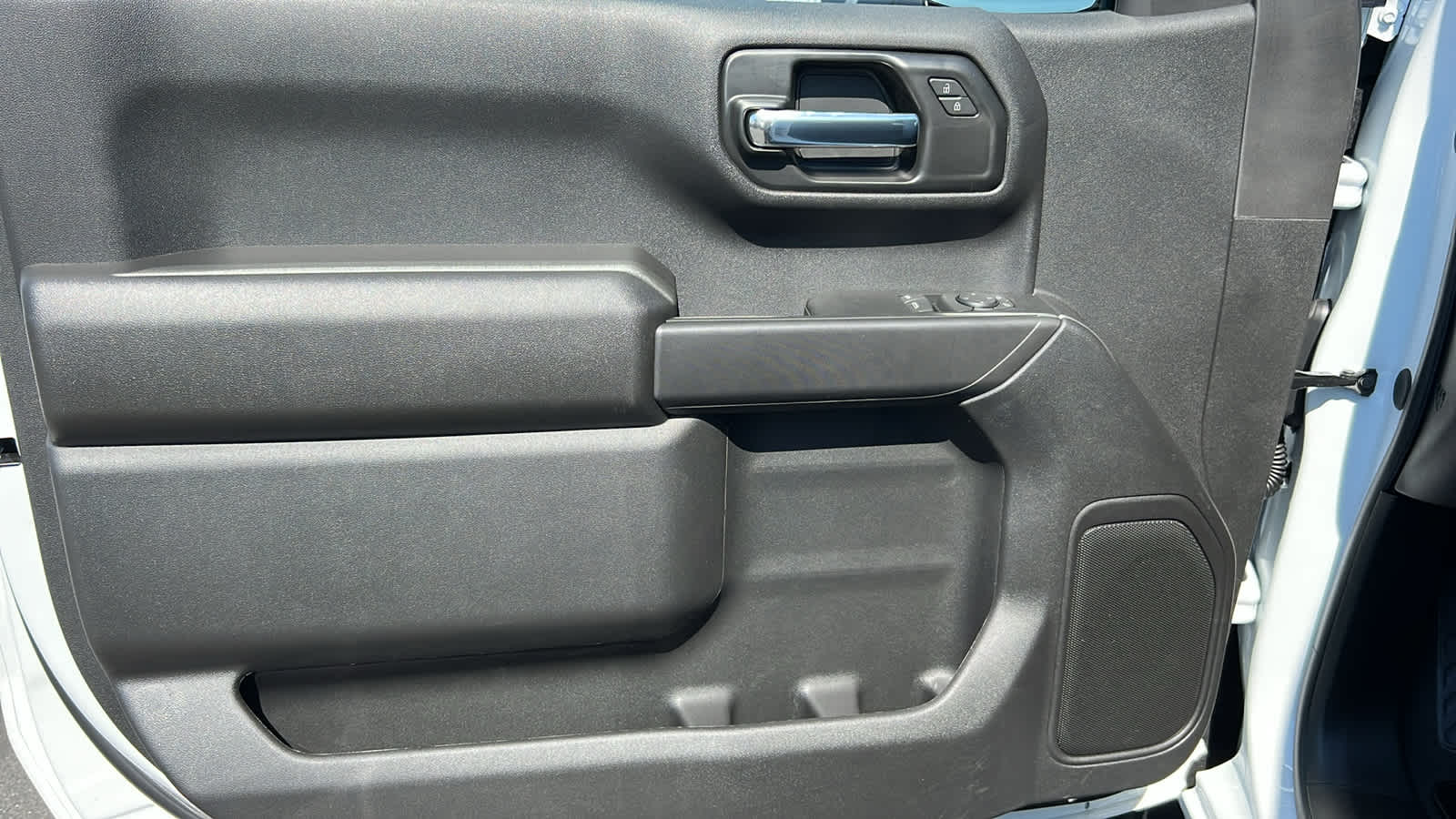 Thumbnail: 2025 Chevrolet Silverado 1500 - 23