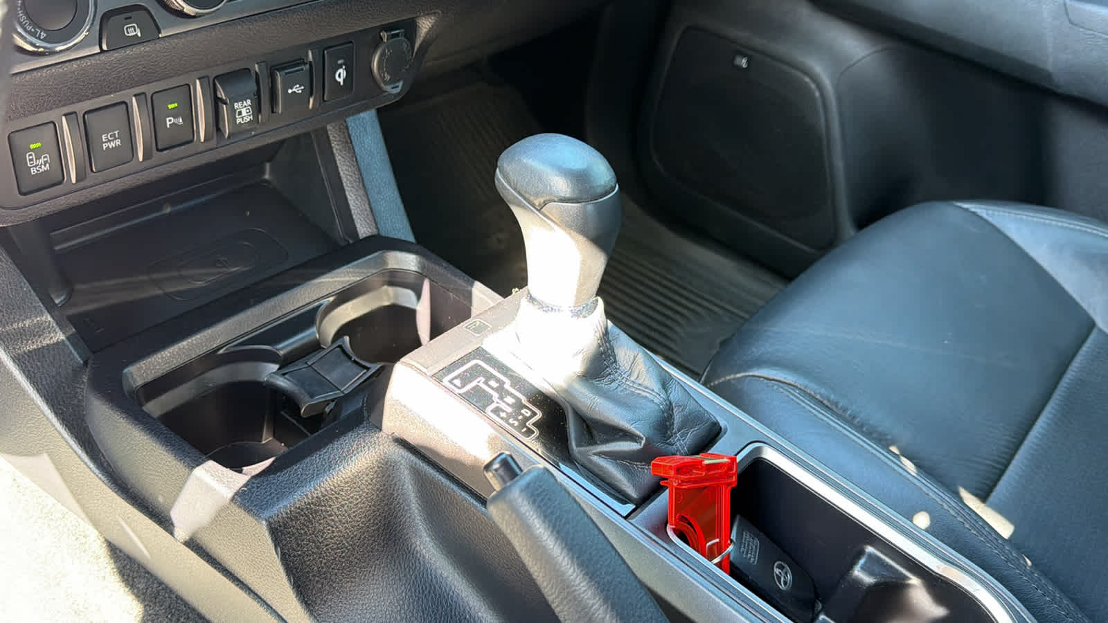 Thumbnail: 2021 Toyota Tacoma - 12