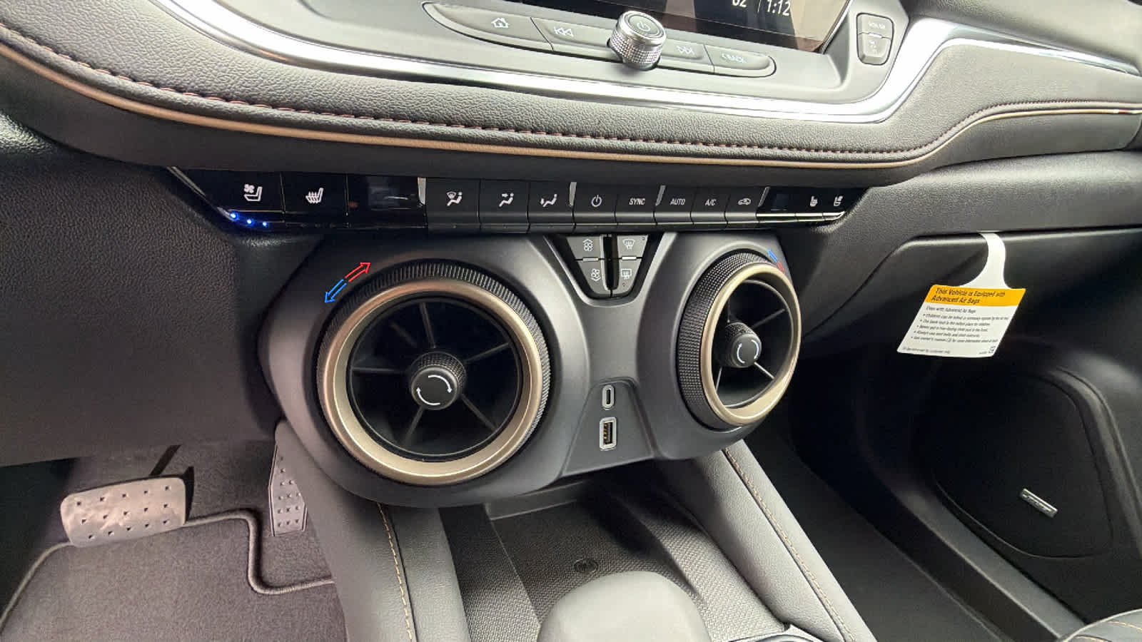 Thumbnail: 2025 Chevrolet Blazer - 14