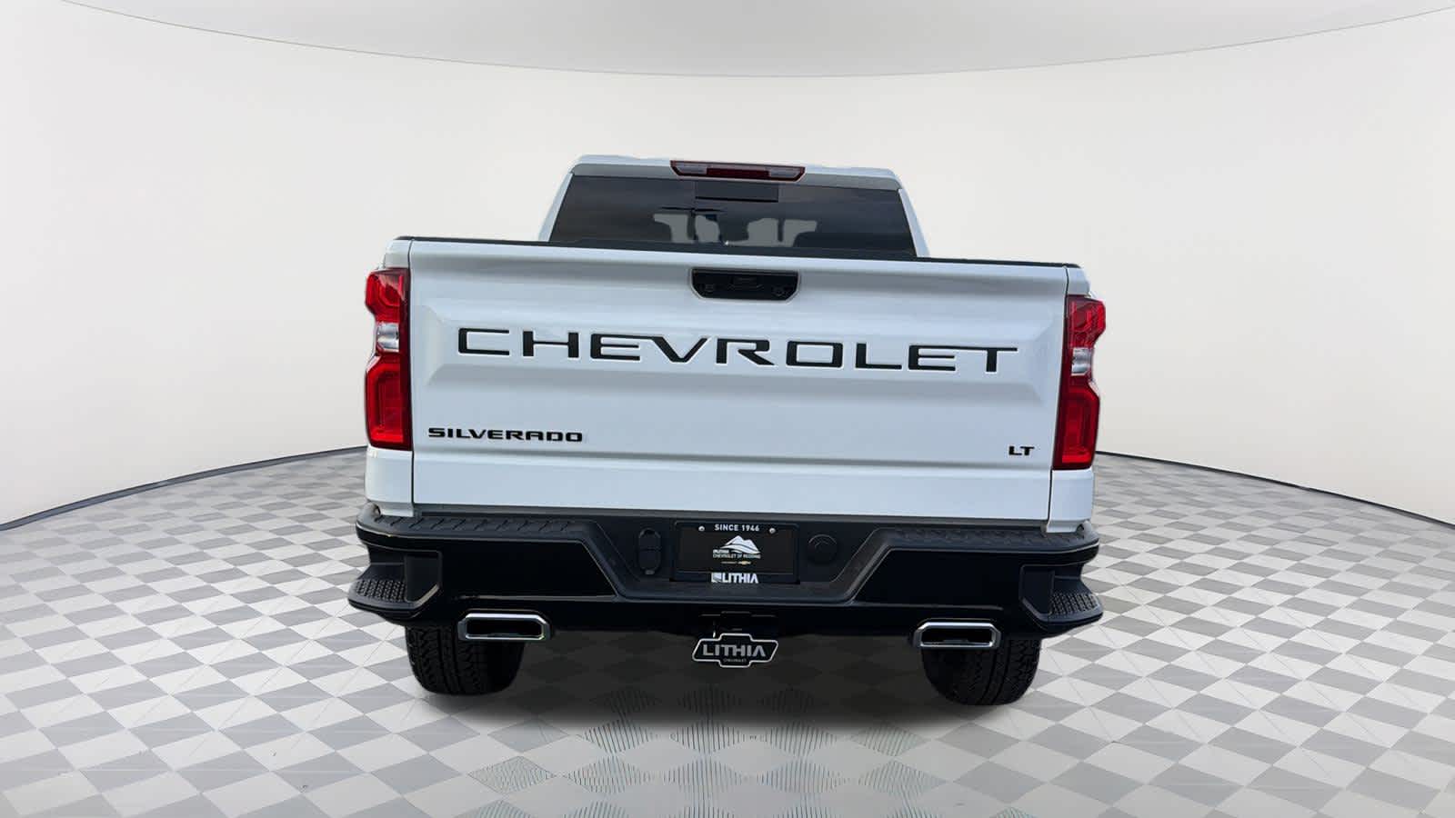 Thumbnail: 2026 Chevrolet Silverado 1500 - 6