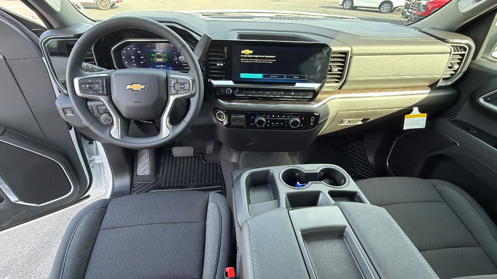 Thumbnail: 2026 Chevrolet Silverado 1500 - 26