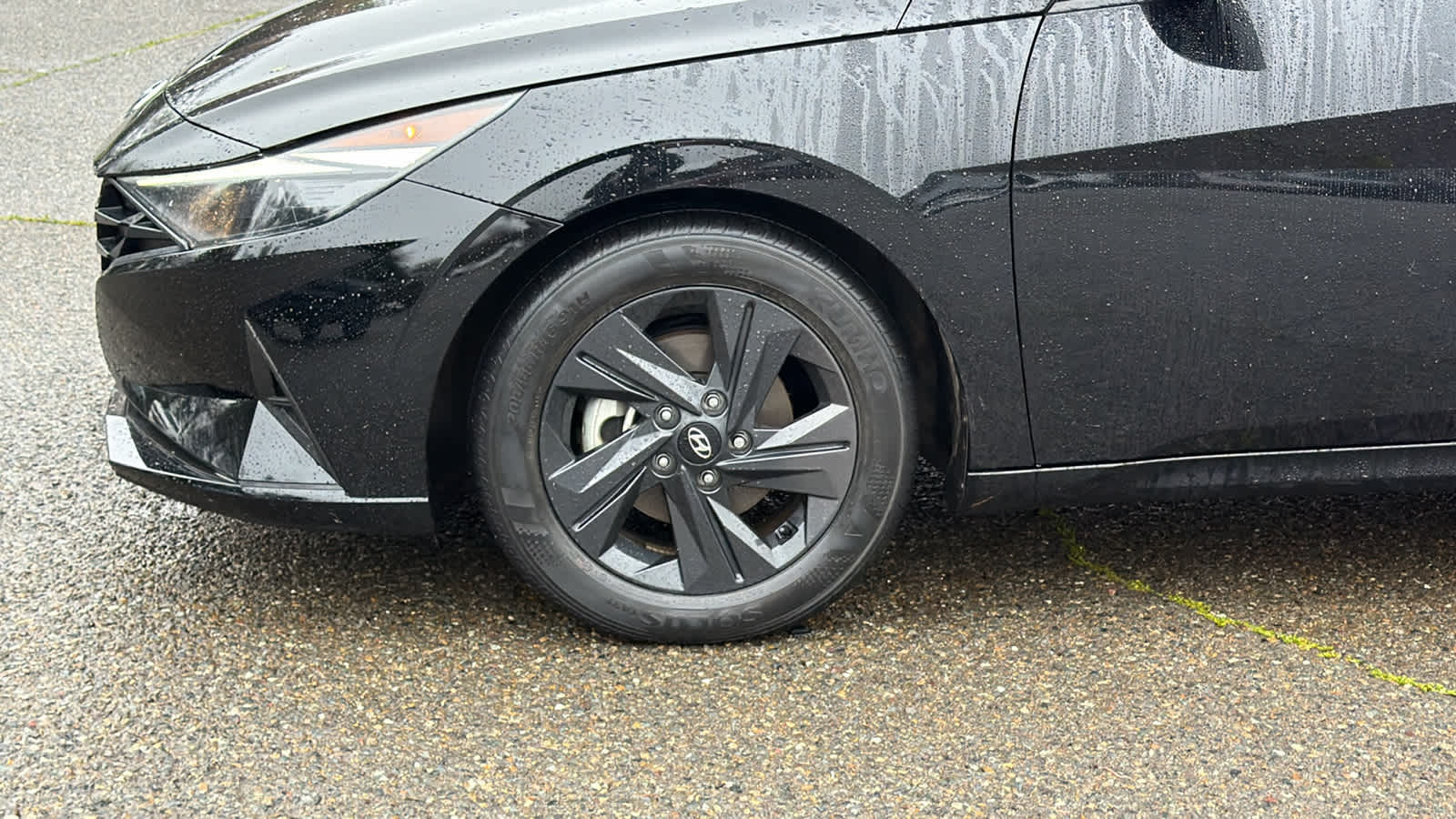 Thumbnail: 2023 Hyundai Elantra - 9