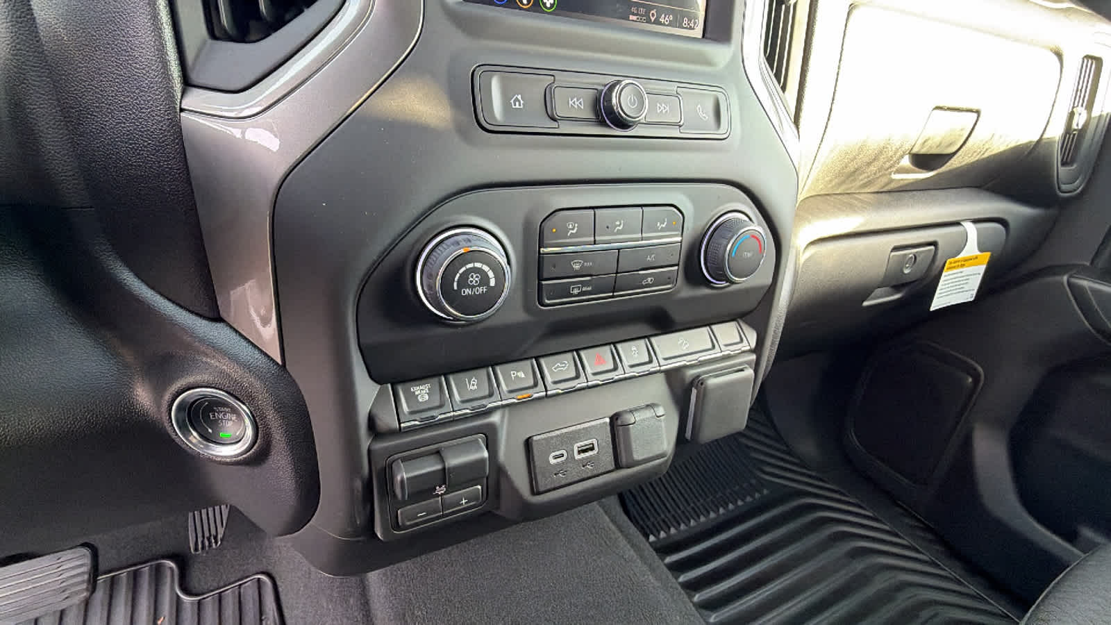 Thumbnail: 2026 Chevrolet Silverado 2500 - 14