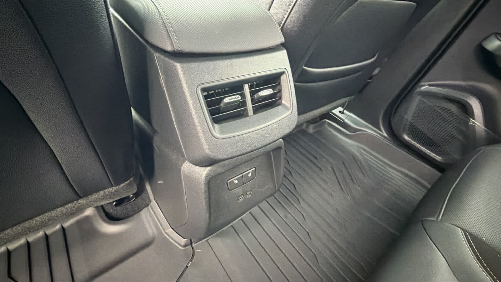 Thumbnail: 2026 Chevrolet Equinox - 25