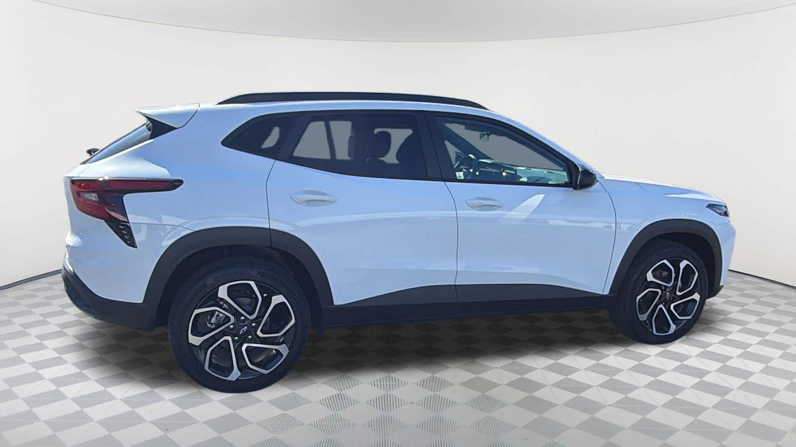 2026 Chevrolet Trax RS - Photo 4