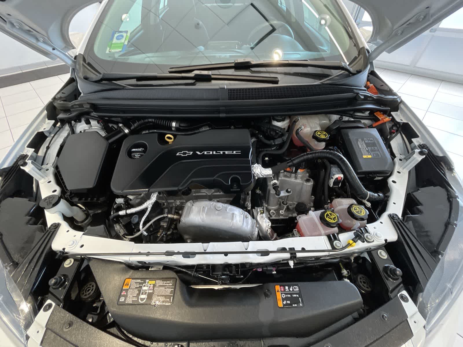 Thumbnail: 2018 Chevrolet Volt - 28