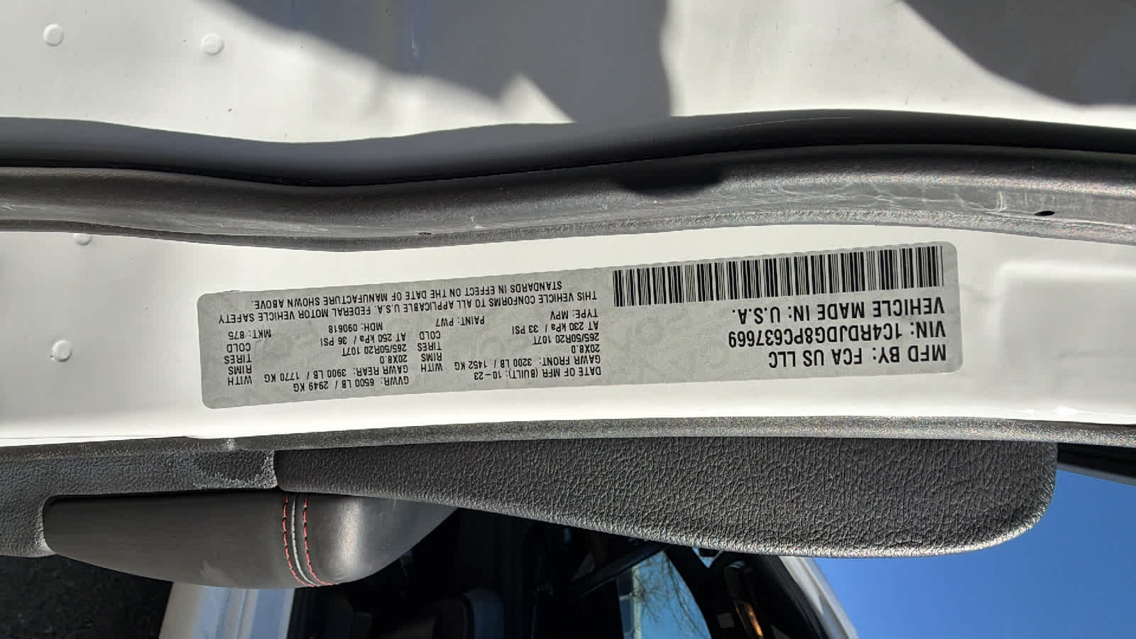 Thumbnail: 2023 Dodge Durango - 21