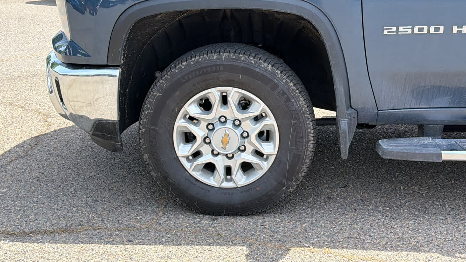 Thumbnail: 2026 Chevrolet Silverado 2500 - 9