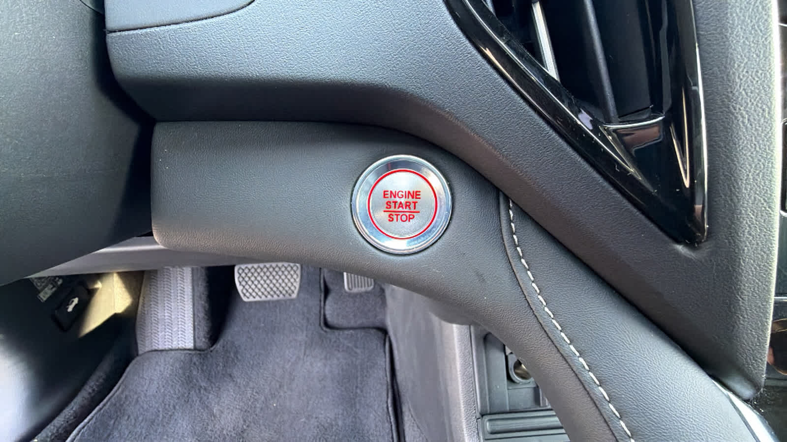 Thumbnail: 2023 Acura RDX - 16