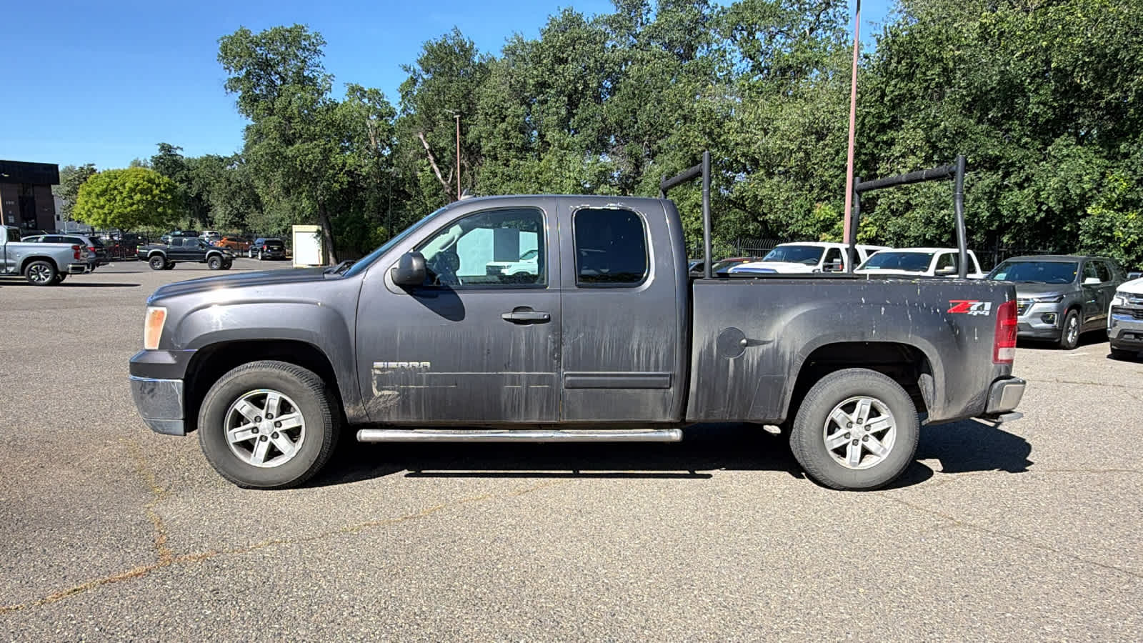 Thumbnail: 2010 GMC Sierra 1500 - 8