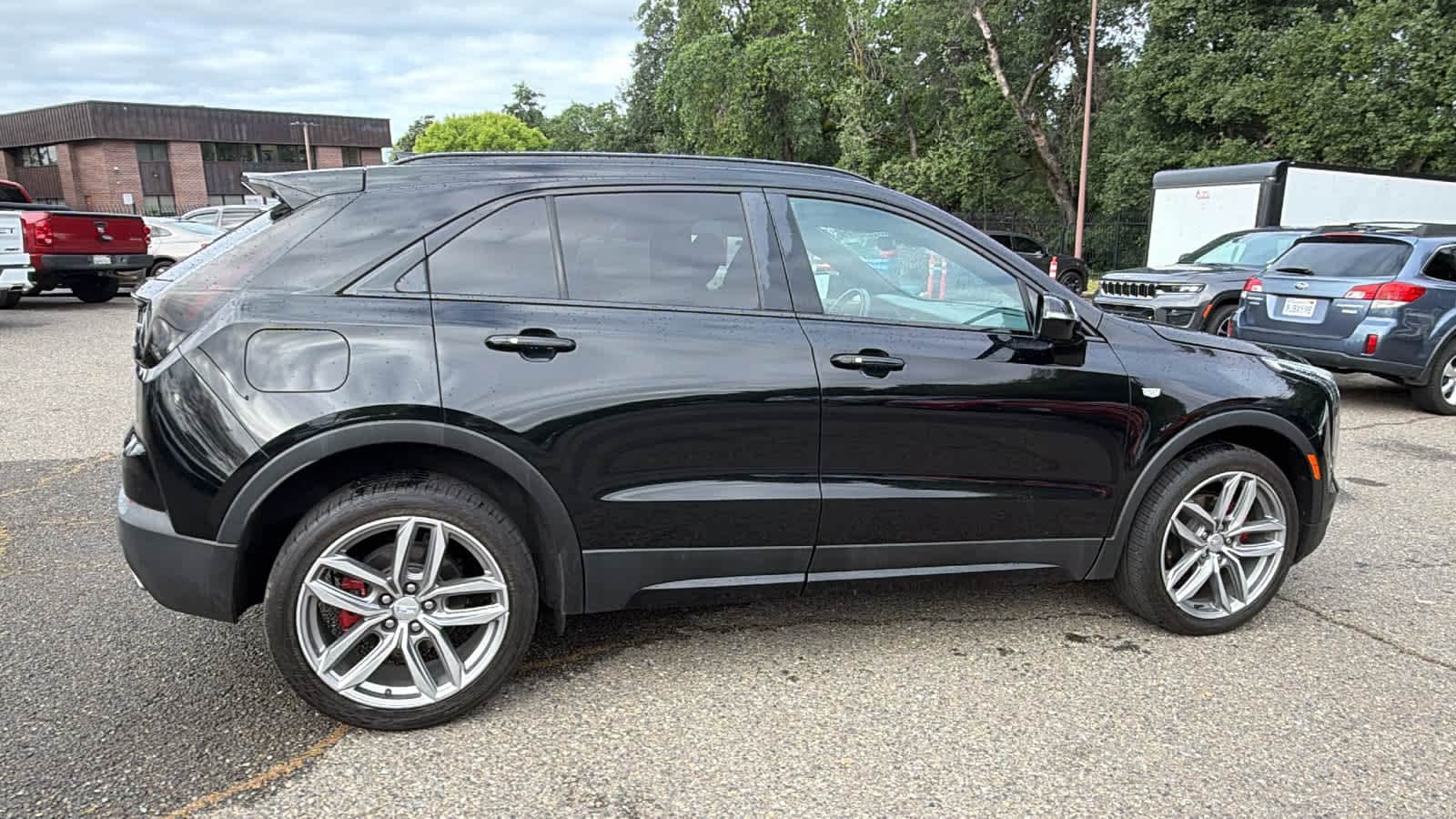 Thumbnail: 2021 Cadillac XT4 - 4