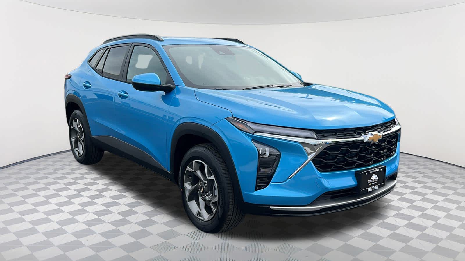 Thumbnail: 2025 Chevrolet Trax - 3