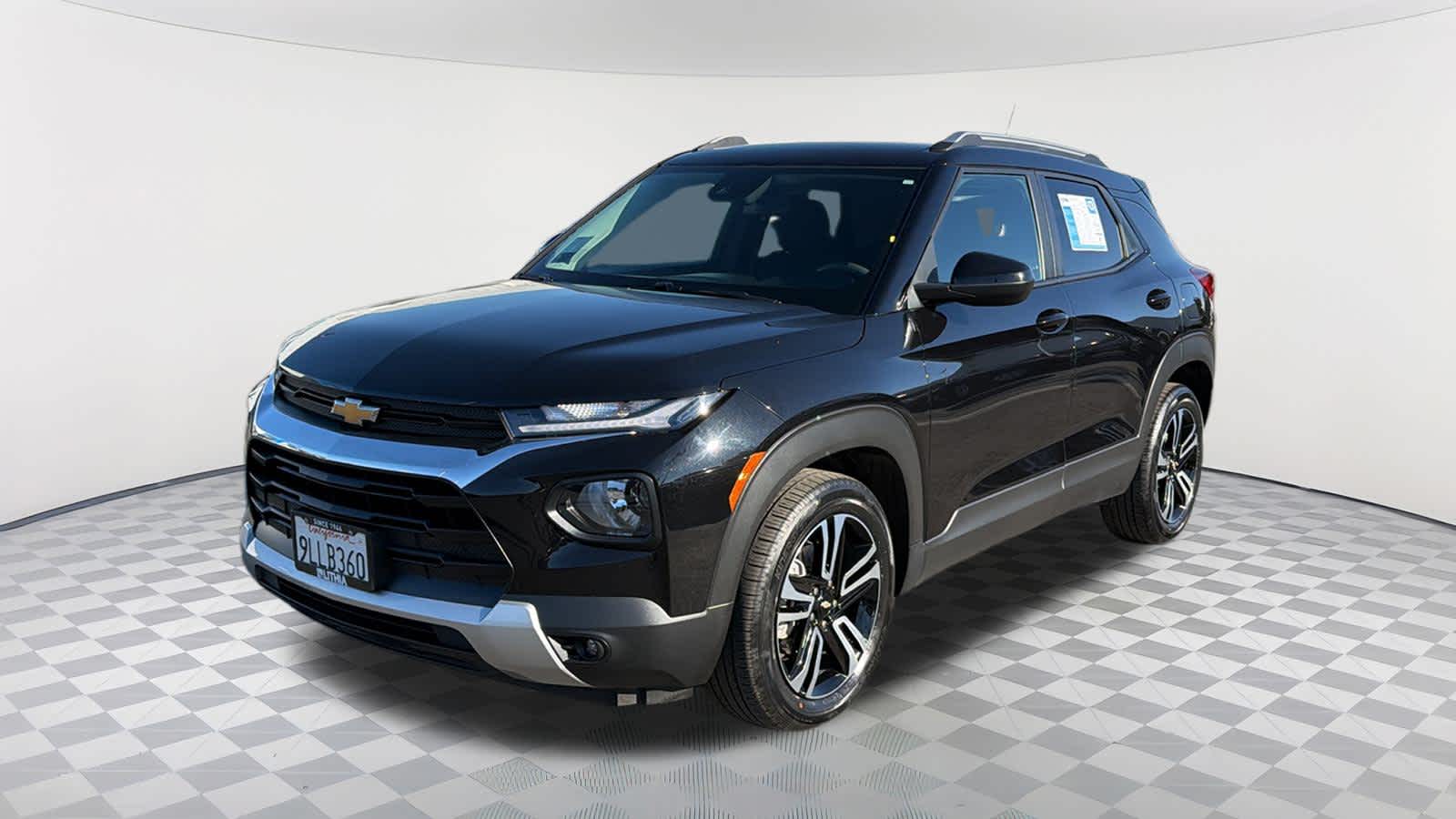 Thumbnail: 2023 Chevrolet TrailBlazer - 1