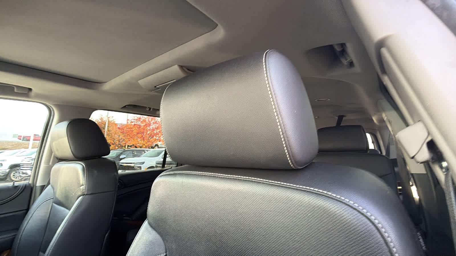 Thumbnail: 2015 Chevrolet Suburban - 11