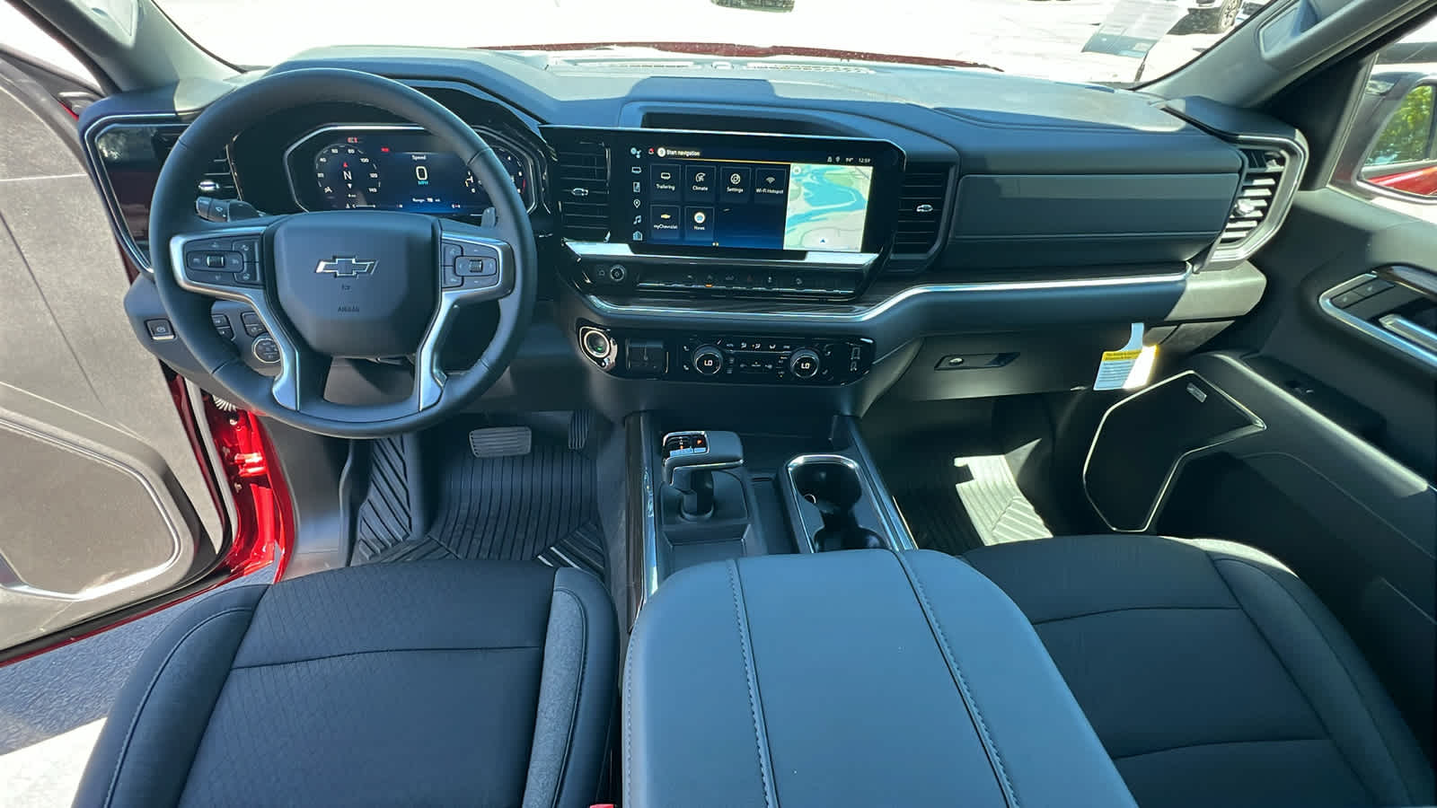 Thumbnail: 2026 Chevrolet Silverado 1500 - 26