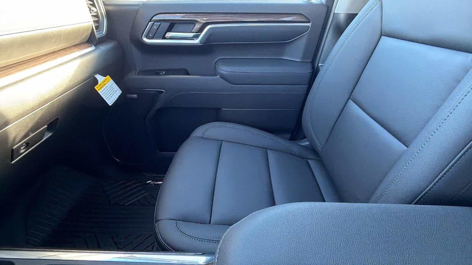 Thumbnail: 2026 Chevrolet Silverado 1500 - 12