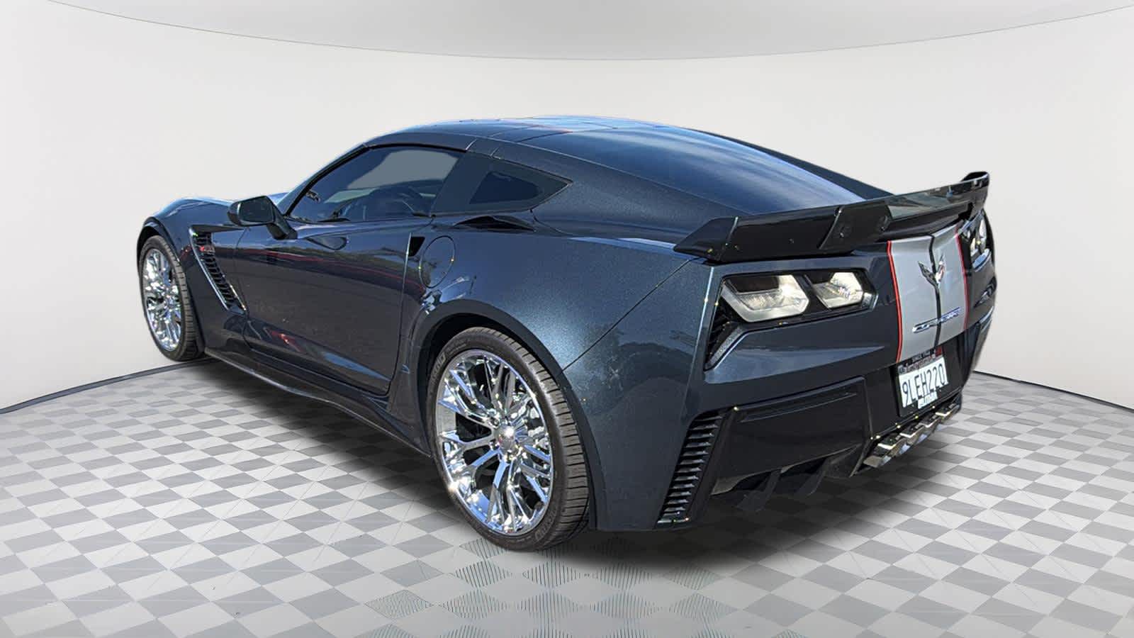 Thumbnail: 2019 Chevrolet Corvette - 7