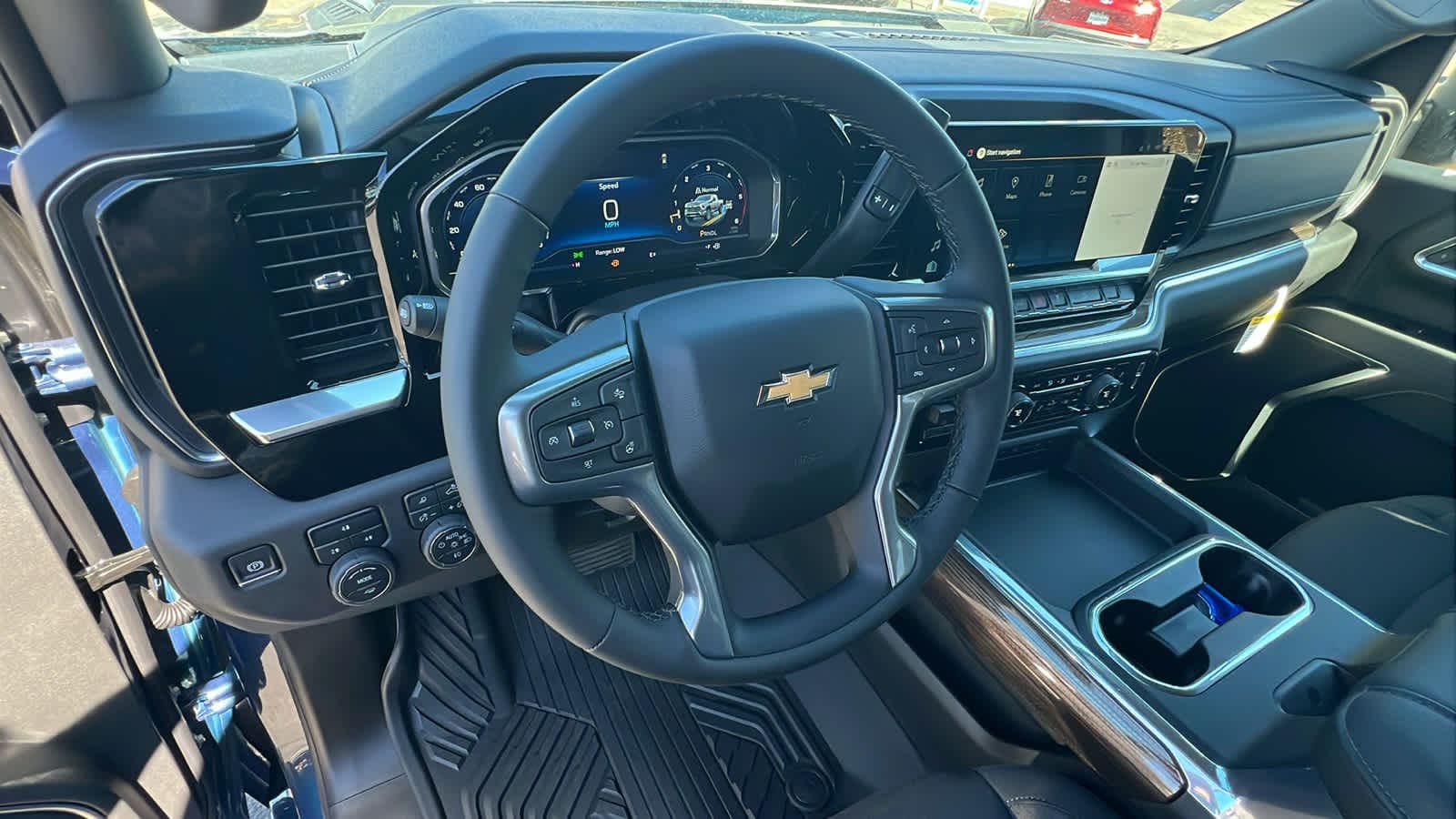 Thumbnail: 2025 Chevrolet Silverado 2500 - 10